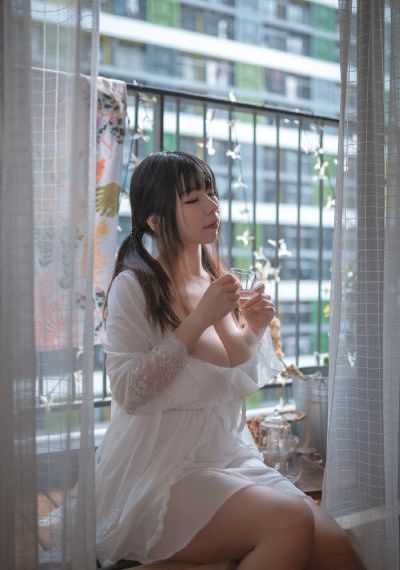 24小时在线直播视频免费观看_DVD手机在线观看